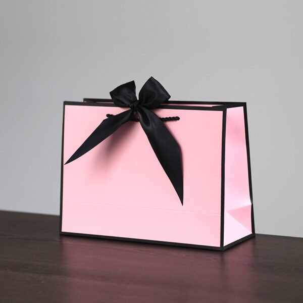 Cardboard Paper Bags Kraft Printing Color Ribbon Handle Bags