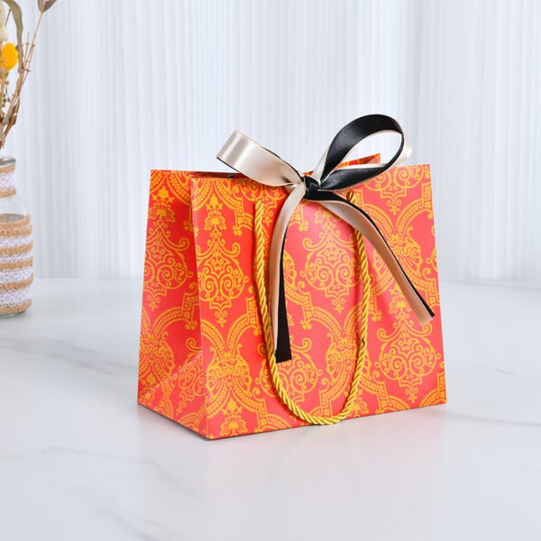 Luxury handle Gift Paper Bags