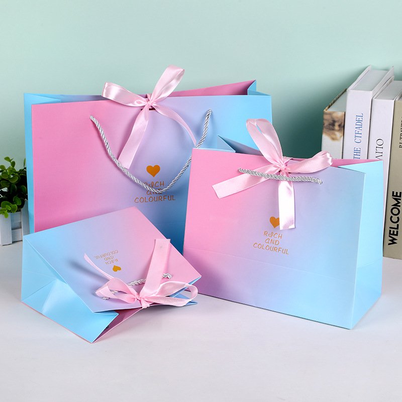 OEM Luxury handle Paper Bags with ribbon