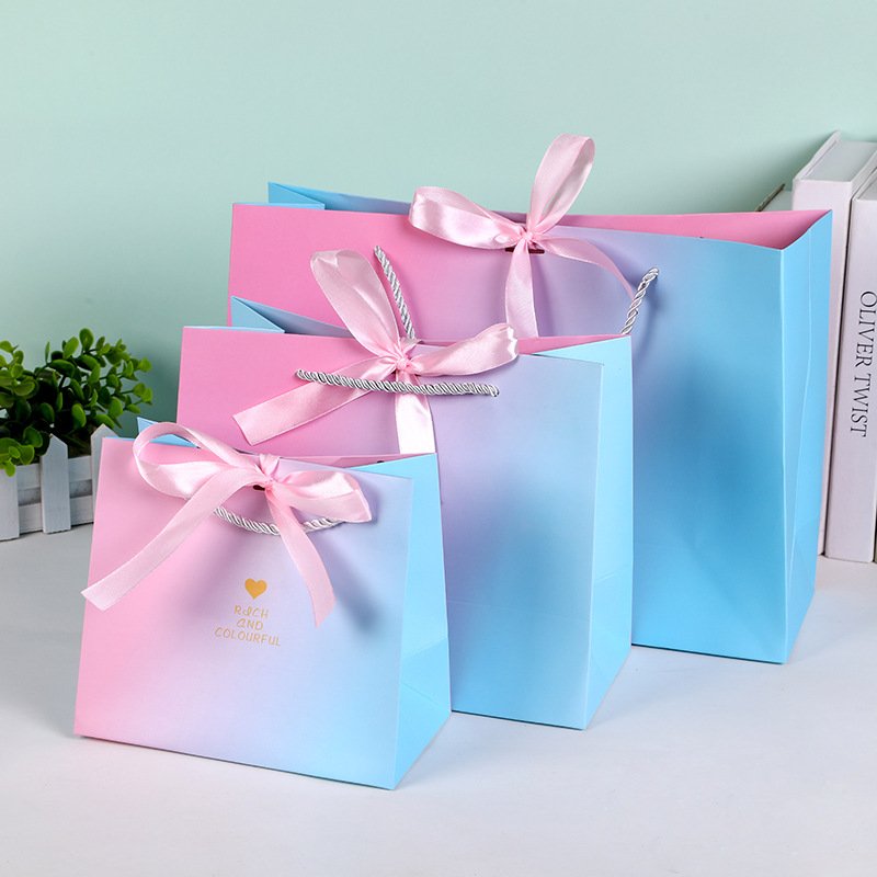 OEM Luxury handle Paper Bags with ribbon